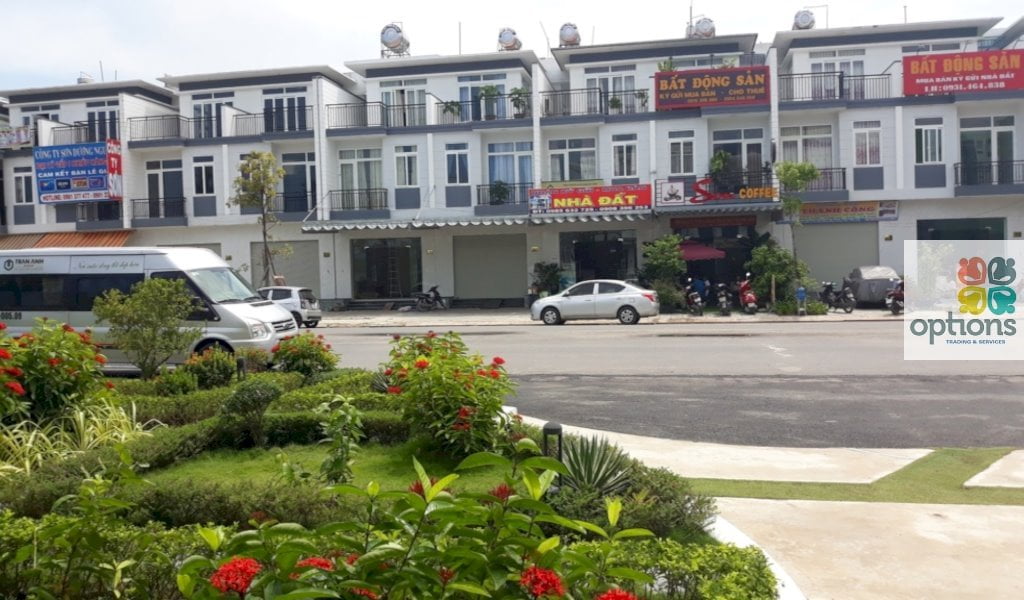 Kinh doanh nhà đất tại Phường Chánh Phú Hòa